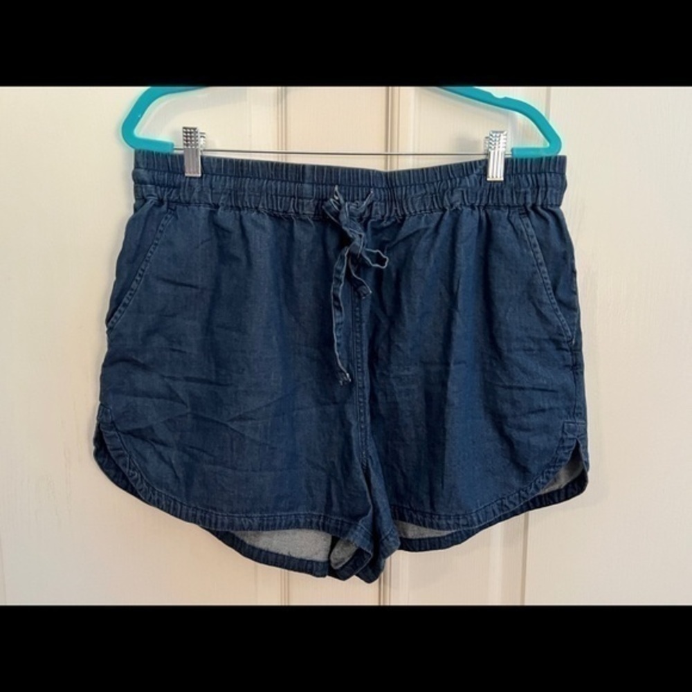 FOREVER 21+ 0X Drawstring Waist Denim Shorts